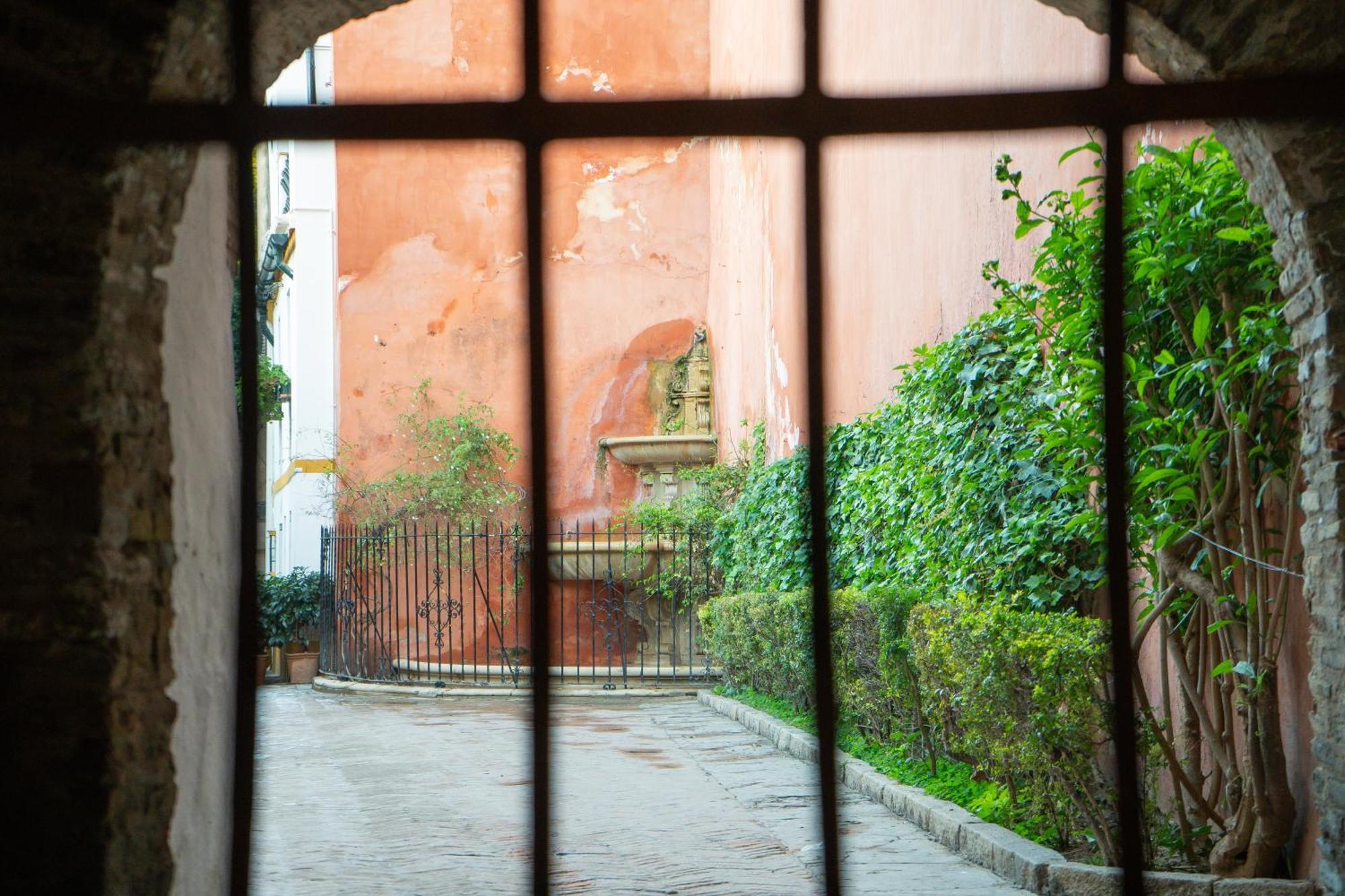 Historic House In The City Center Sevilla Kültér fotó
